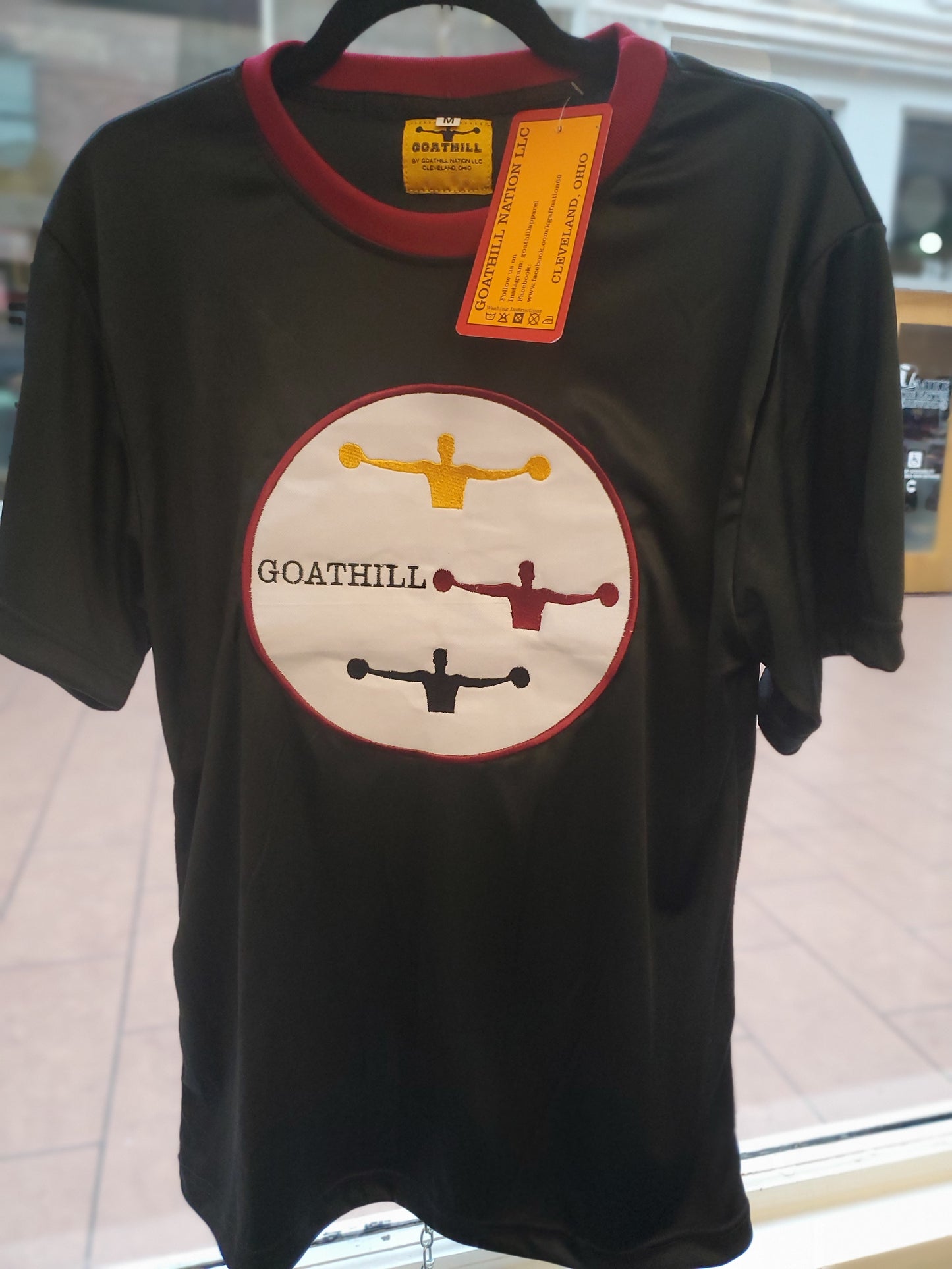 SHORT SLEEVE THREE MAN TEE SHIRT